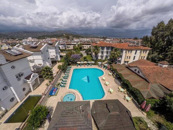 Bezay Hotel
