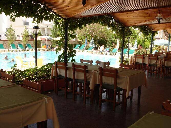 Bezay Hotel