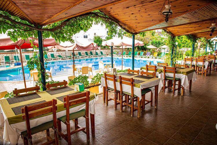 Bezay Hotel