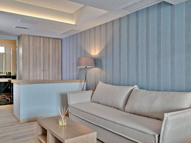 Athens Tiare Hotel