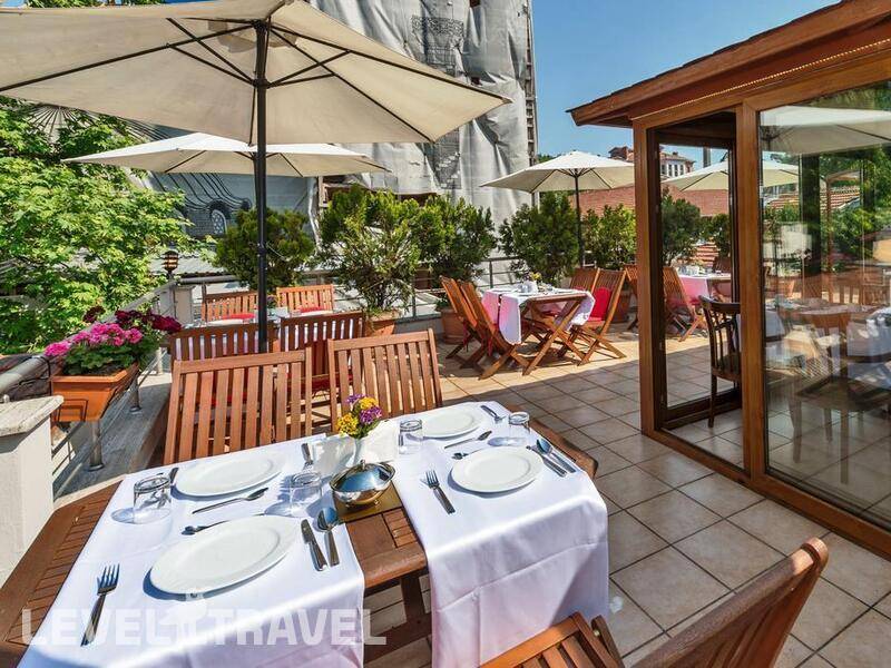 Фотография Zeynep Sultan Hotel