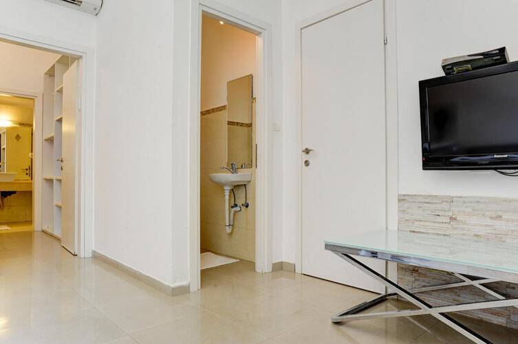 Liber Seashore Suites