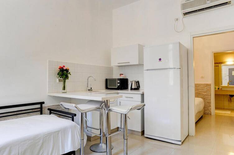 Liber Seashore Suites