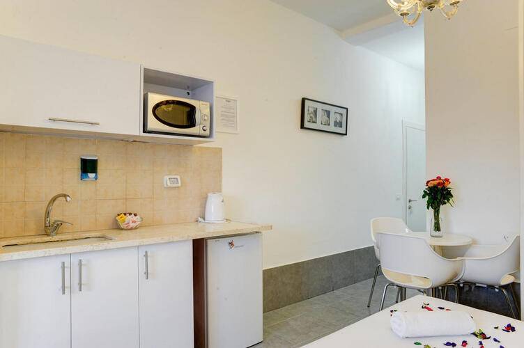 Liber Seashore Suites