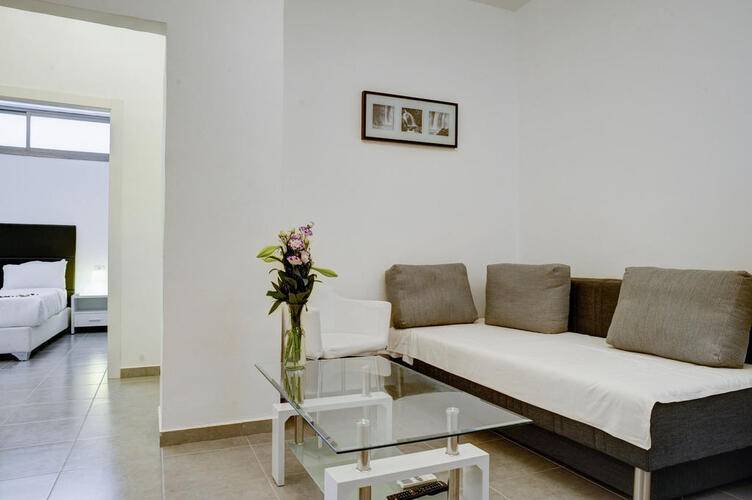 Liber Seashore Suites