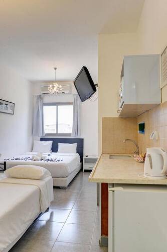 Liber Seashore Suites