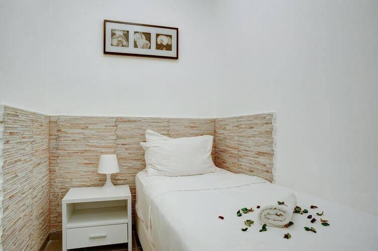 Liber Seashore Suites
