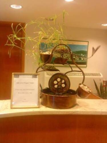 Marom Hotel
