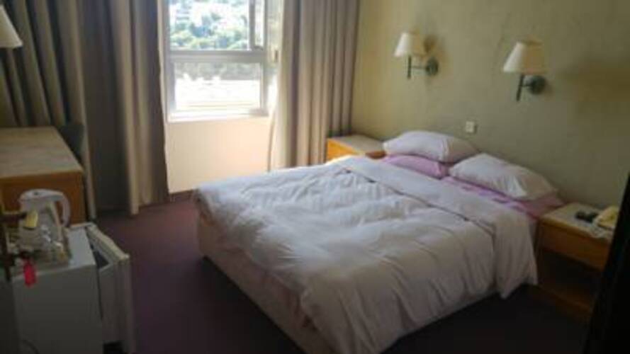 Marom Hotel