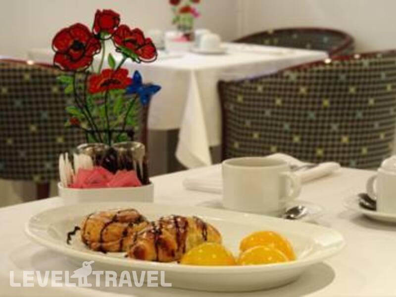 Фотография Best Western Regency Suites Hotel