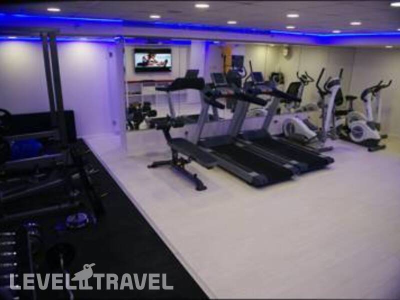 Фотография Best Western Regency Suites Hotel Фотография Best Western Regency Suites Hotel