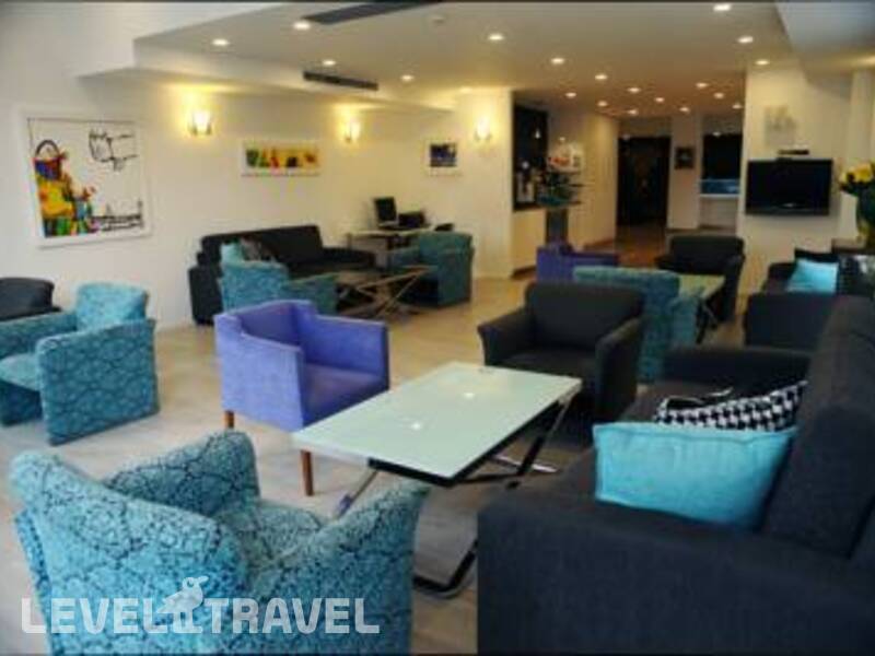 Фотография Best Western Regency Suites Hotel