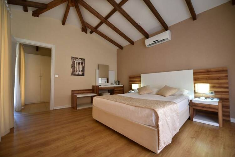 Sahra Su Holiday Village