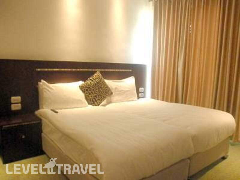 Фотография Commodore Hotel Фотография Commodore Hotel