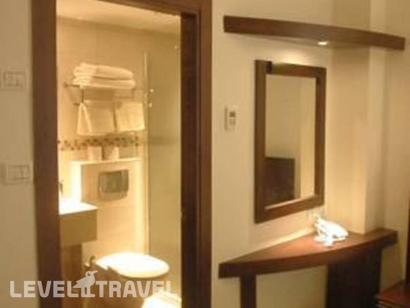 Фотография Commodore Hotel Фотография Commodore Hotel