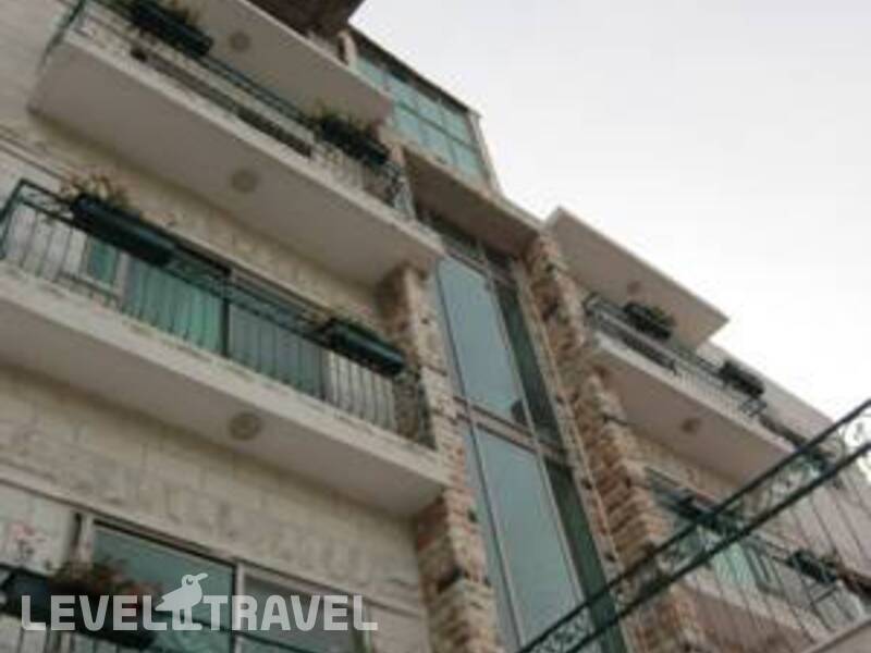 Фотография Commodore Hotel