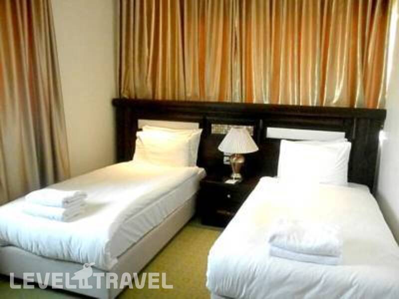 Фотография Commodore Hotel Фотография Commodore Hotel