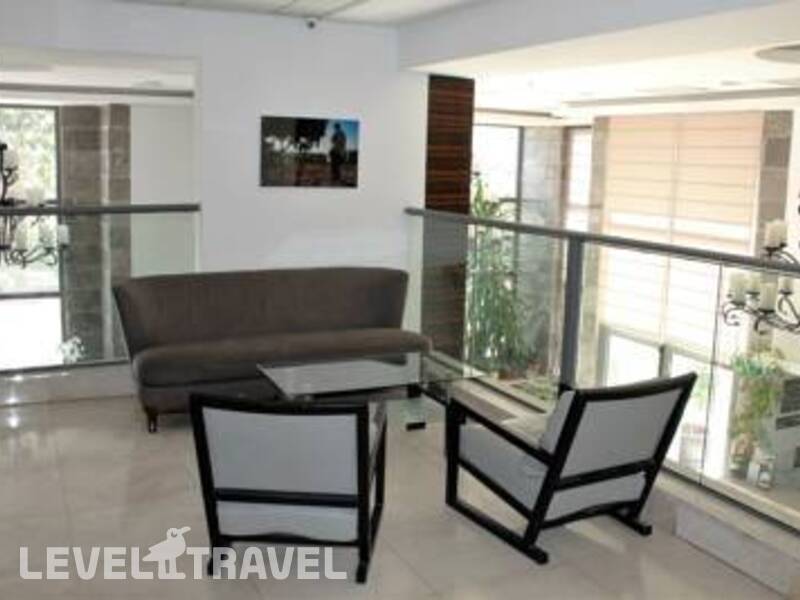 Фотография Emilys Hotel