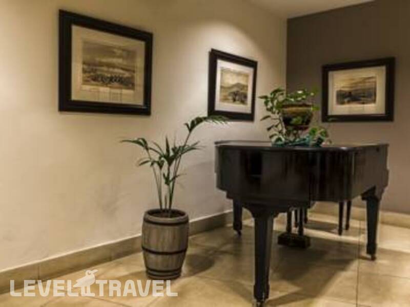 Фотография Ritz Hotel Фотография Ritz Hotel