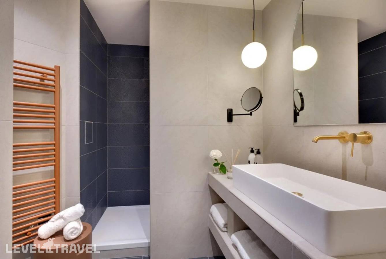 фотографии отеля Artemisia Montmartre (Ex. Royal Fromentin Hotel) в Франция(9 округ Парижа) - фото №20