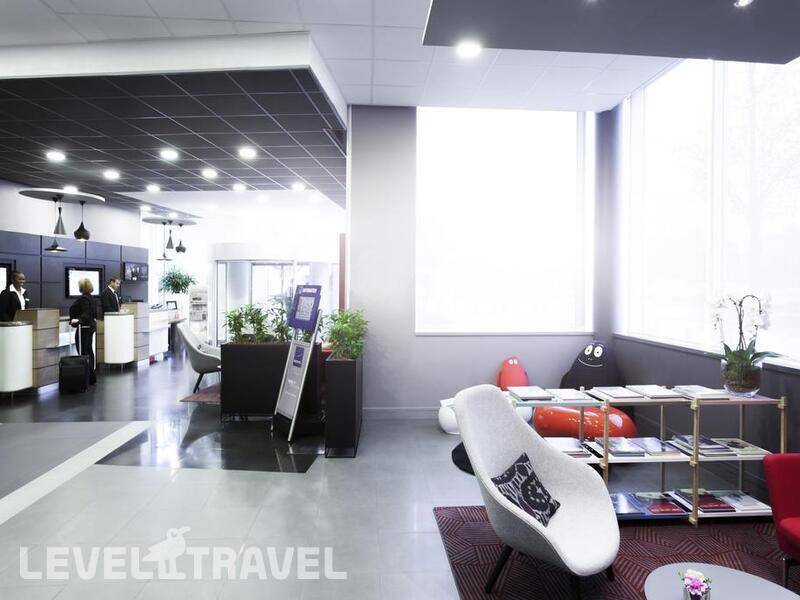 Фотография Novotel Paris 17