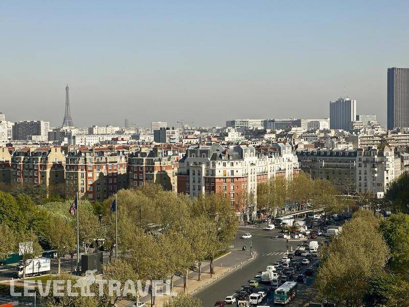 Фотография Novotel Paris 17