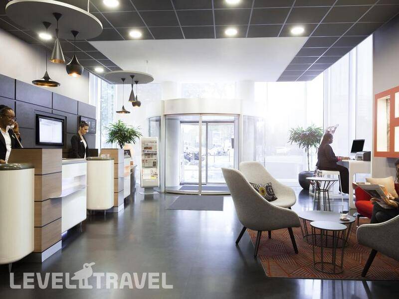 Фотография Novotel Paris 17