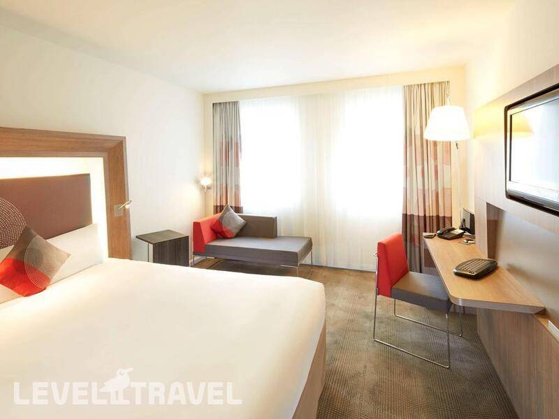 Фотография Novotel Paris 17