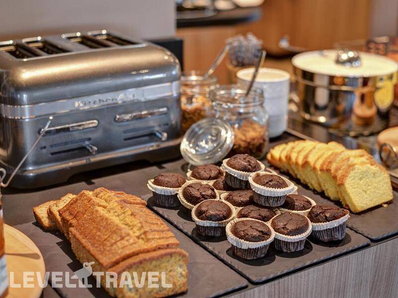 Фотография Novotel Paris 17