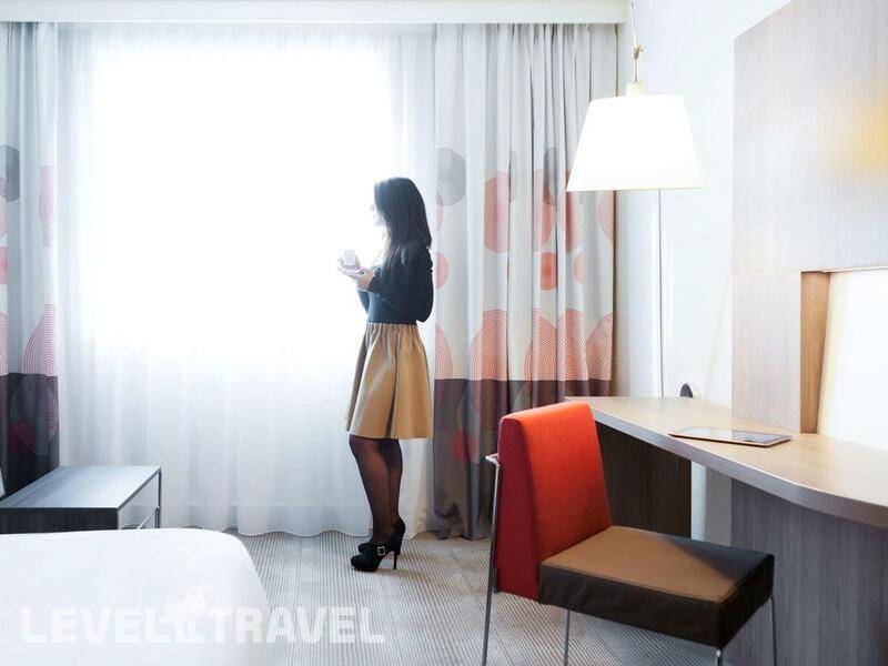 Фотография Novotel Paris 17