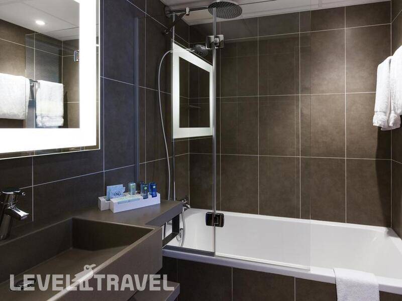 Фотография Novotel Paris 17