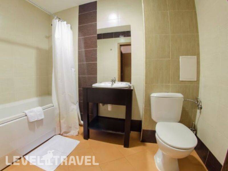 Фотография Green Life Family Apartments