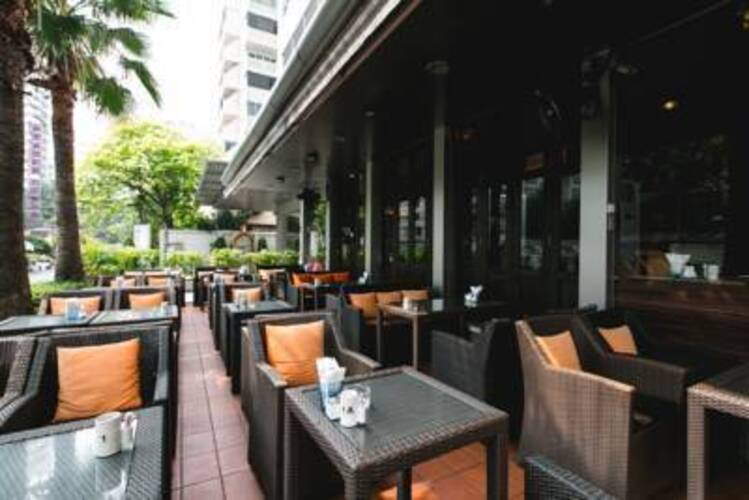 Adelphi Suites Bangkok