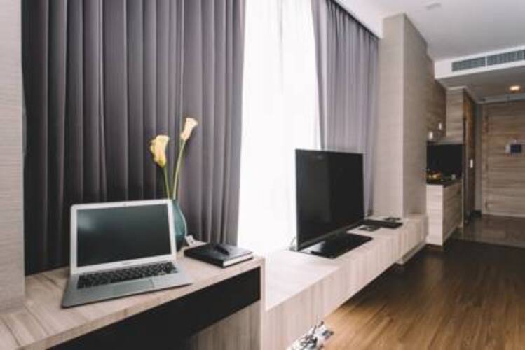 Adelphi Suites Bangkok