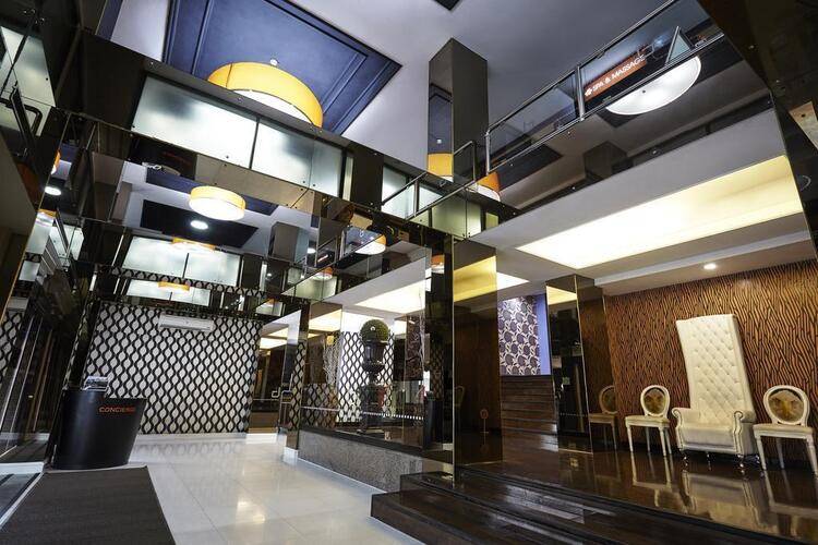 Baiyoke Boutique Hotel