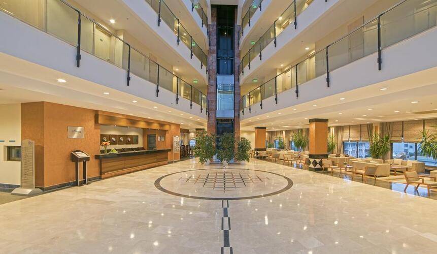 Novum Garden Hotel