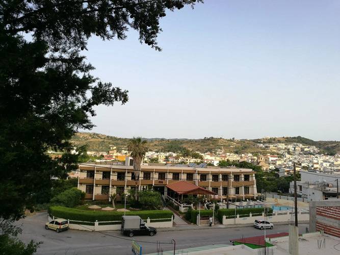 Golden Days Hotel