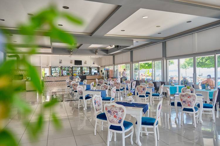 Clover Magic Nova Beach (Ex.Nova Beach Hotel)