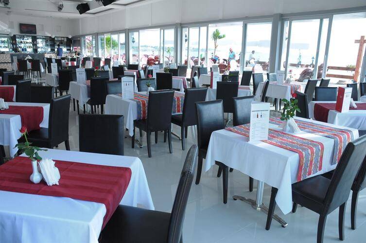 Clover Magic Nova Beach (Ex.Nova Beach Hotel)