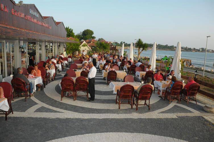Clover Magic Nova Beach (Ex.Nova Beach Hotel)