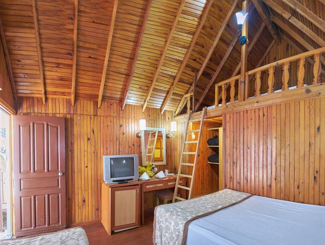 Clover Magic Nova Beach (Ex.Nova Beach Hotel)