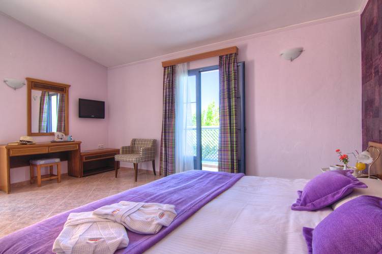 Solimar Emerald Aparthotel