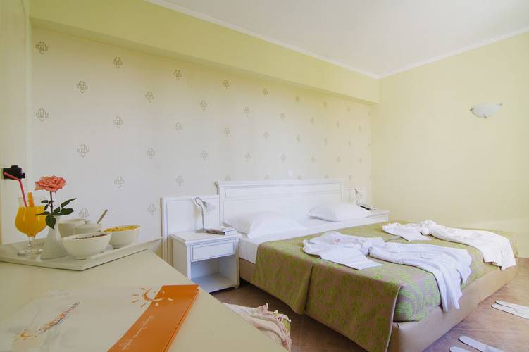 Solimar Emerald Aparthotel