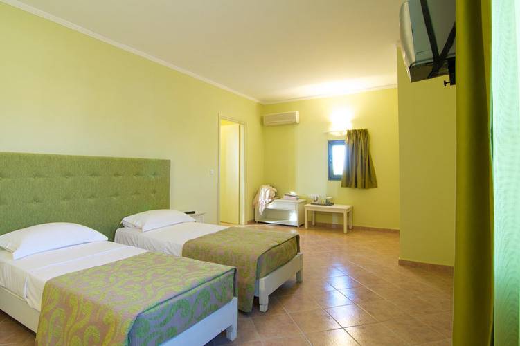 Solimar Emerald Aparthotel