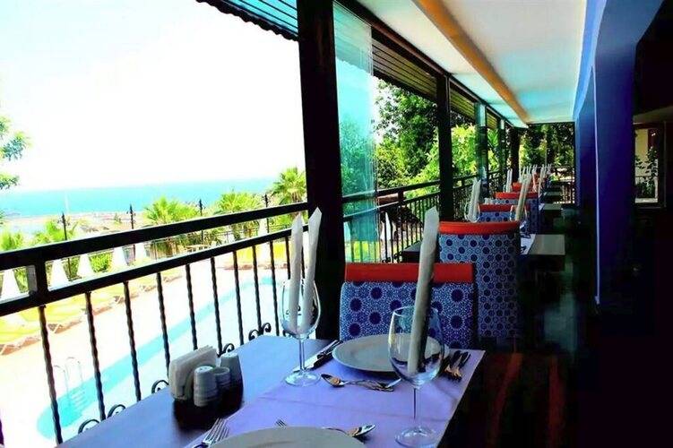 Illusion Beach Club Hotel (Adults Only 16+) (Ex. La Finca Hotel)