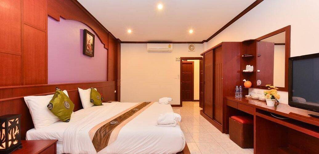 Art Mansion Patong (Ex.Maya Patong Residence)