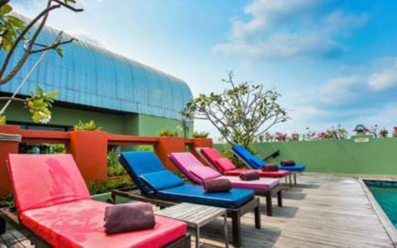 Nouvo City Hotel