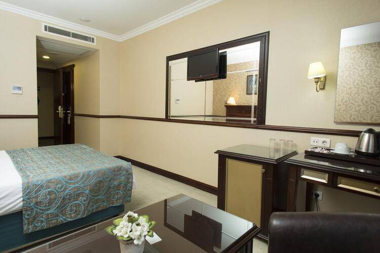 Topkapi Inter Istanbul Hotel