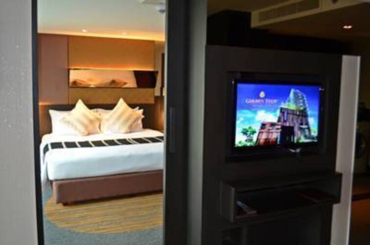 Golden Tulip Mandison Suites