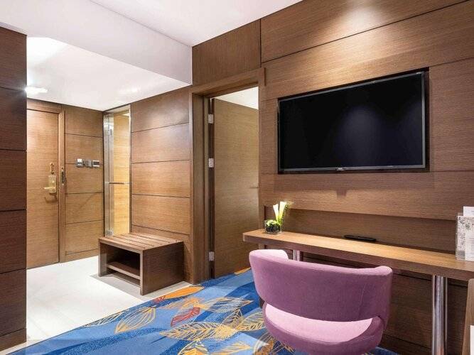 Novotel Peace Hotel